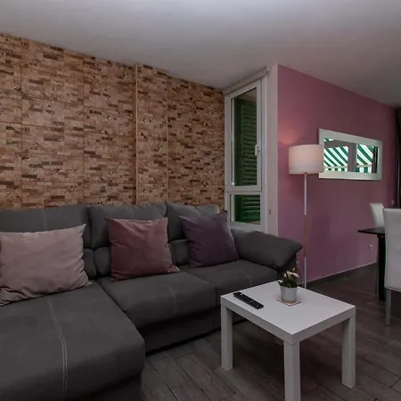 Duplex In Playa De Americas-center * 美洲海滩